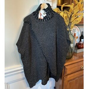 Simply Noelle Knit Poncho Cape Button Up Neck Warmer Tunic Black Grey‎ S/M